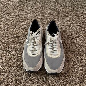 Nike waffle one summit white